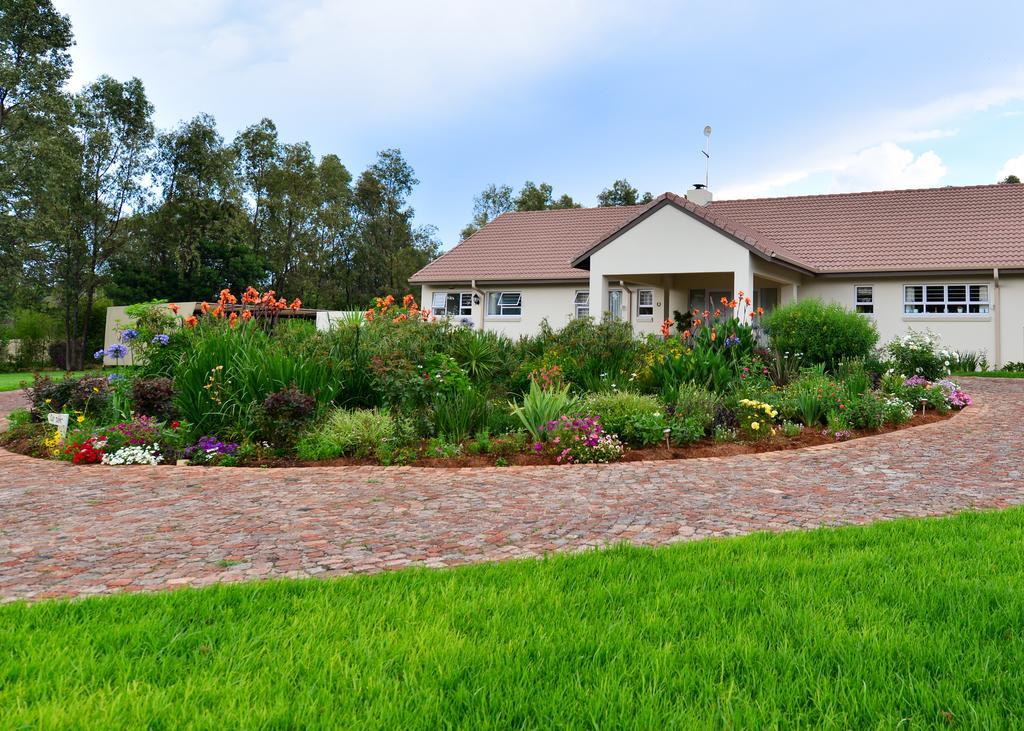 Amohela Guesthouse Midrand Kültér fotó