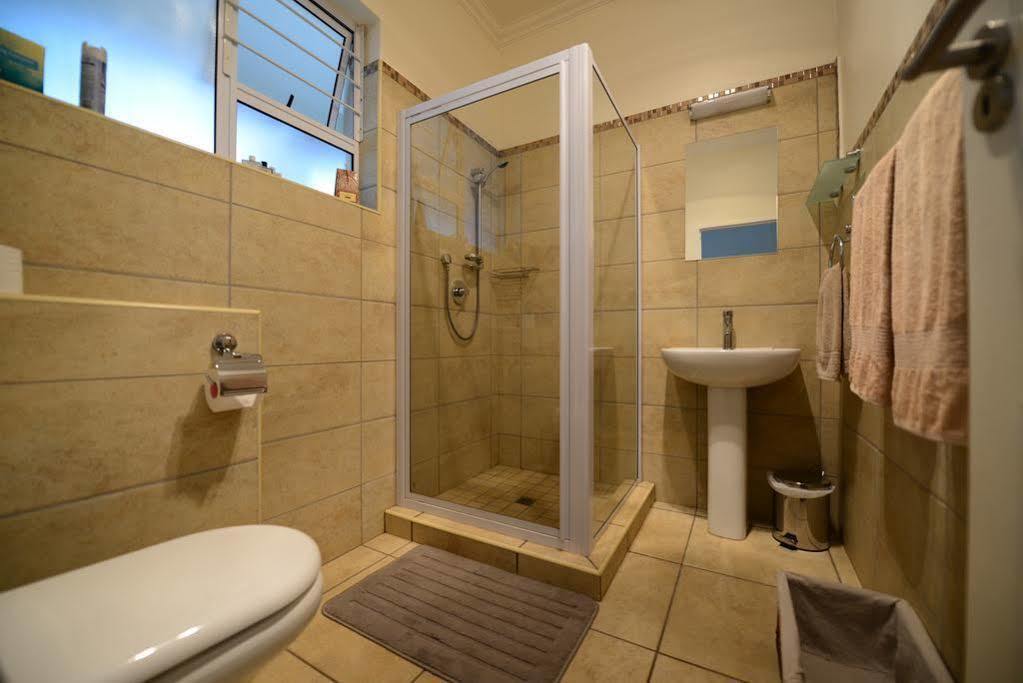 Amohela Guesthouse Midrand Kültér fotó